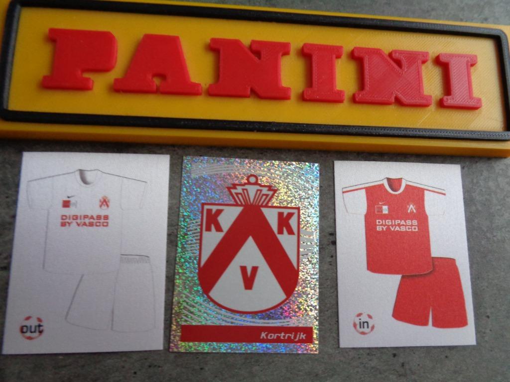 PANINI FOOTBALL 2012  KVK KORTRIJK  3 STICKERS, Verzenden, Nieuw