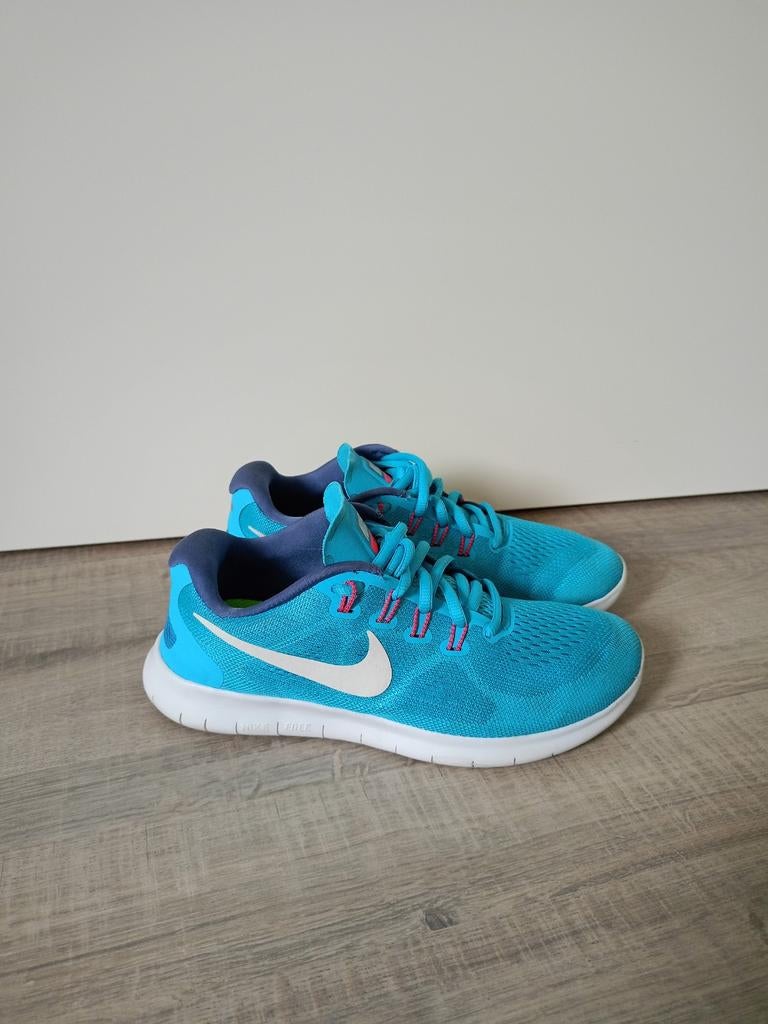 Baskets Nike Free RN, Sports & Fitness, Course, Jogging & Athlétisme, Course à pied, Nike, Chaussures de course à pied, Comme neuf