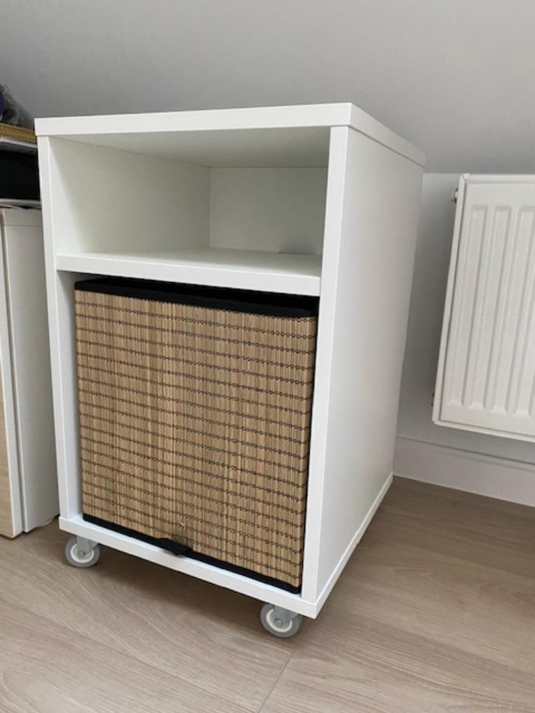Vihals roltafel, Ophalen, Zo goed als nieuw, Minder dan 55 cm, 45 tot 60 cm