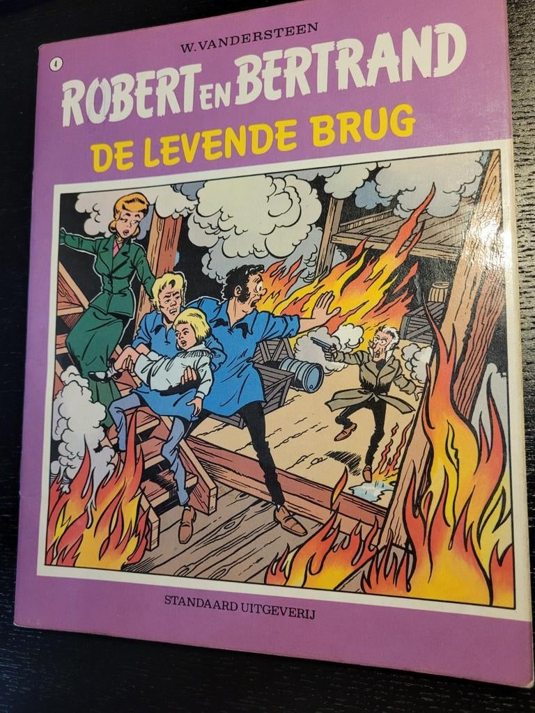 Robert en Bertrand, W Vandersteen , 3 strips, Ophalen of Verzenden
