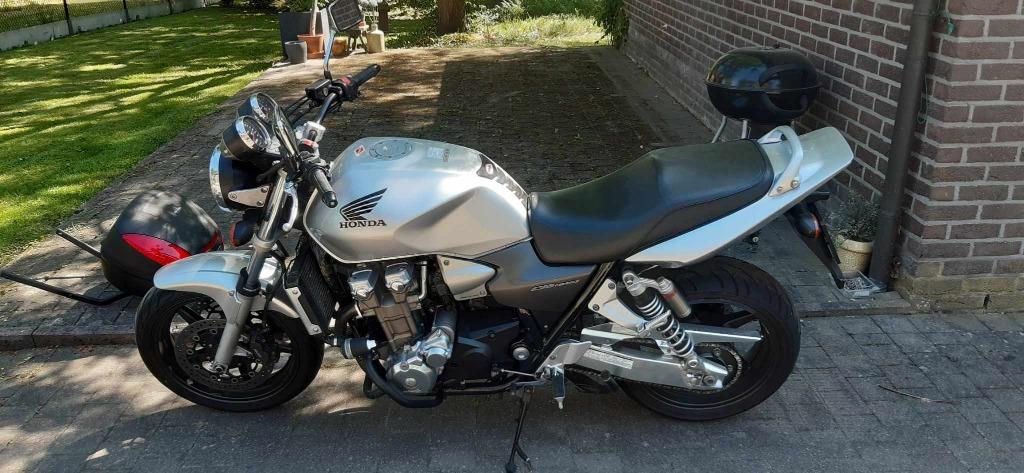 Honda CB1300, Motoren, Sportuitlaat, 4 cilinders, Particulier, Meer dan 35 kW
