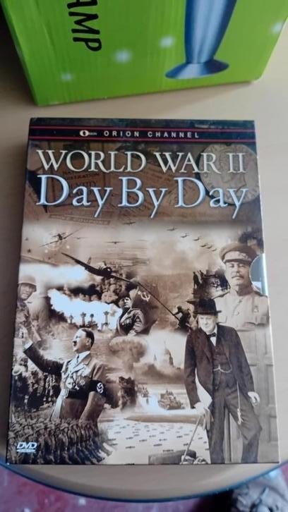 Boîte au jour le jour sur la Seconde Guerre mondiale, Enlèvement ou Envoi, Comme neuf