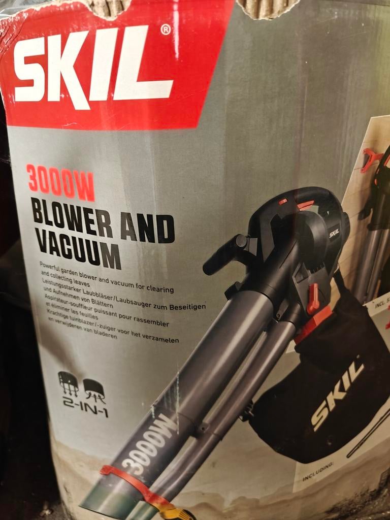 Aspirateur souffleur skil 3000w, Enlèvement