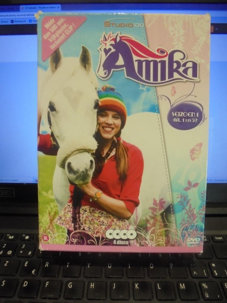 Amika seizoen 1, Enlèvement ou Envoi, Comme neuf, TV fiction, Coffret