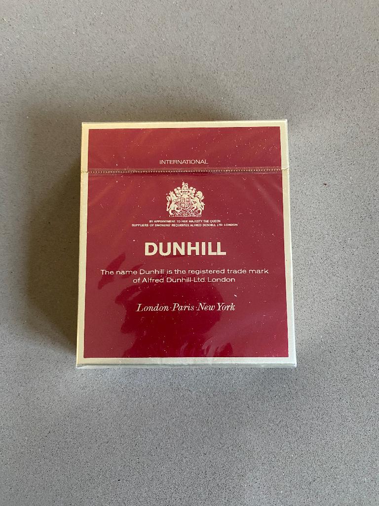 Lot de 17 paquets de cigarettes vintage – Collection, Enlèvement ou Envoi, Comme neuf, Boite à tabac ou Emballage