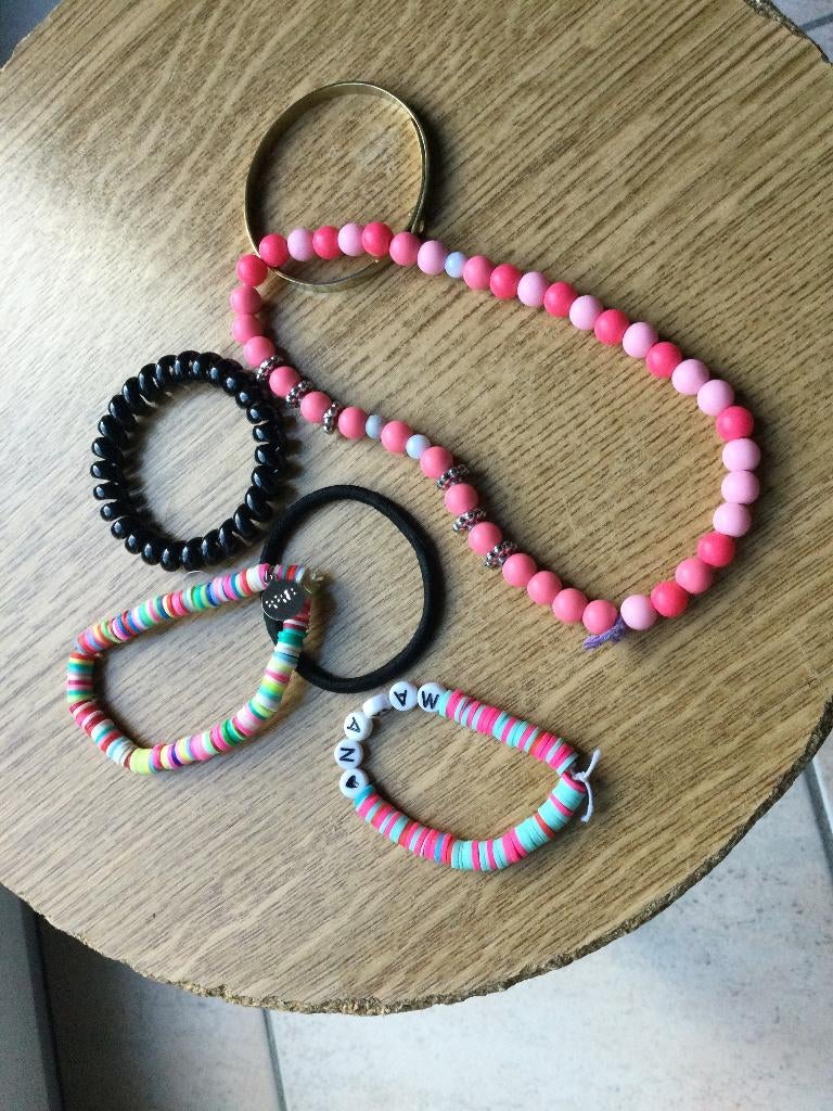 LOT:BIJOUX POUR ENFANTS+PUZZLE GRATUIT, Enlèvement ou Envoi, Utilisé, Autres couleurs, Bracelet