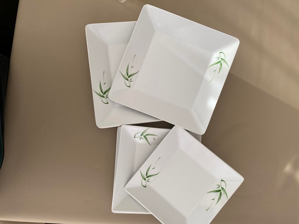 Set van melamineborden, Ophalen, Zo goed als nieuw