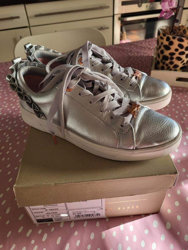 Sneakers Ted Baker 38, Ophalen, Zo goed als nieuw, Sneakers