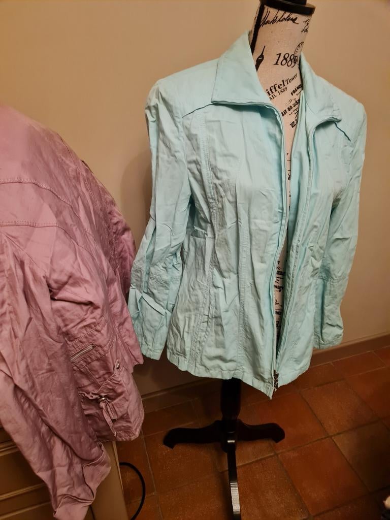 2 Gerry Weber jassen roze + lichtblauw mt 40, Ophalen of Verzenden, Zo goed als nieuw, Maat 38/40 (M), Roze