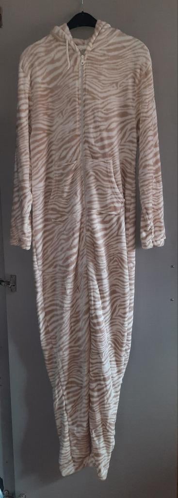COMBINAISON, PYJAMA ET COMBINAISON NEUFS « L/XL », Enlèvement ou Envoi, Neuf, Taille 42/44 (L), Blanc