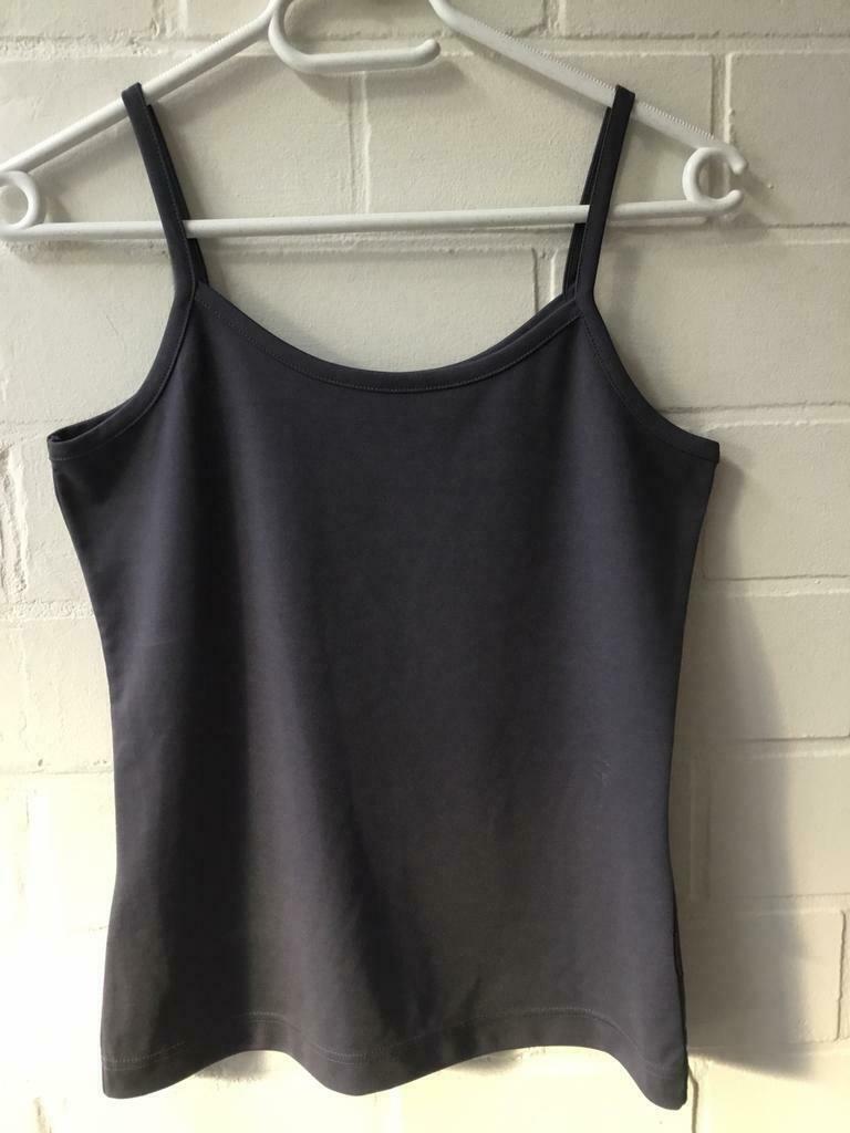 Top TRICOT TRIANGLE, Triangle, Enlèvement ou Envoi, Comme neuf, Taille 38/40 (M)
