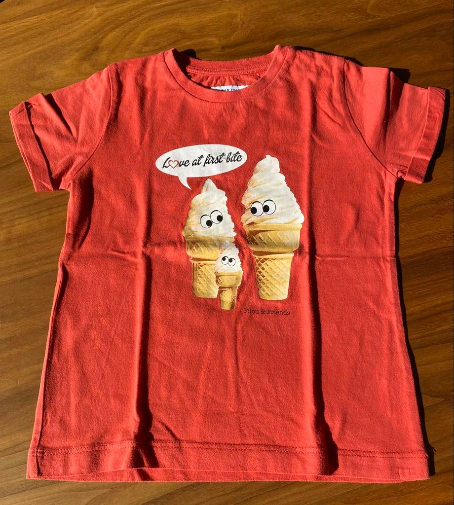 Leuke Filou & Friends t-shirt in maat 110 - 5J, Gebruikt, Meisje, Filou & Friends, Ophalen of Verzenden