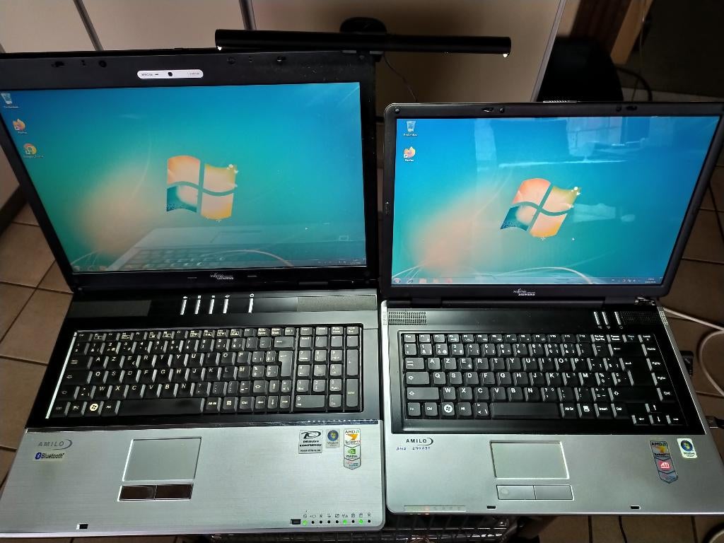 2 laptops fujitsu siemens, Informatique & Logiciels, Ordinateurs Vintage, Enlèvement ou Envoi