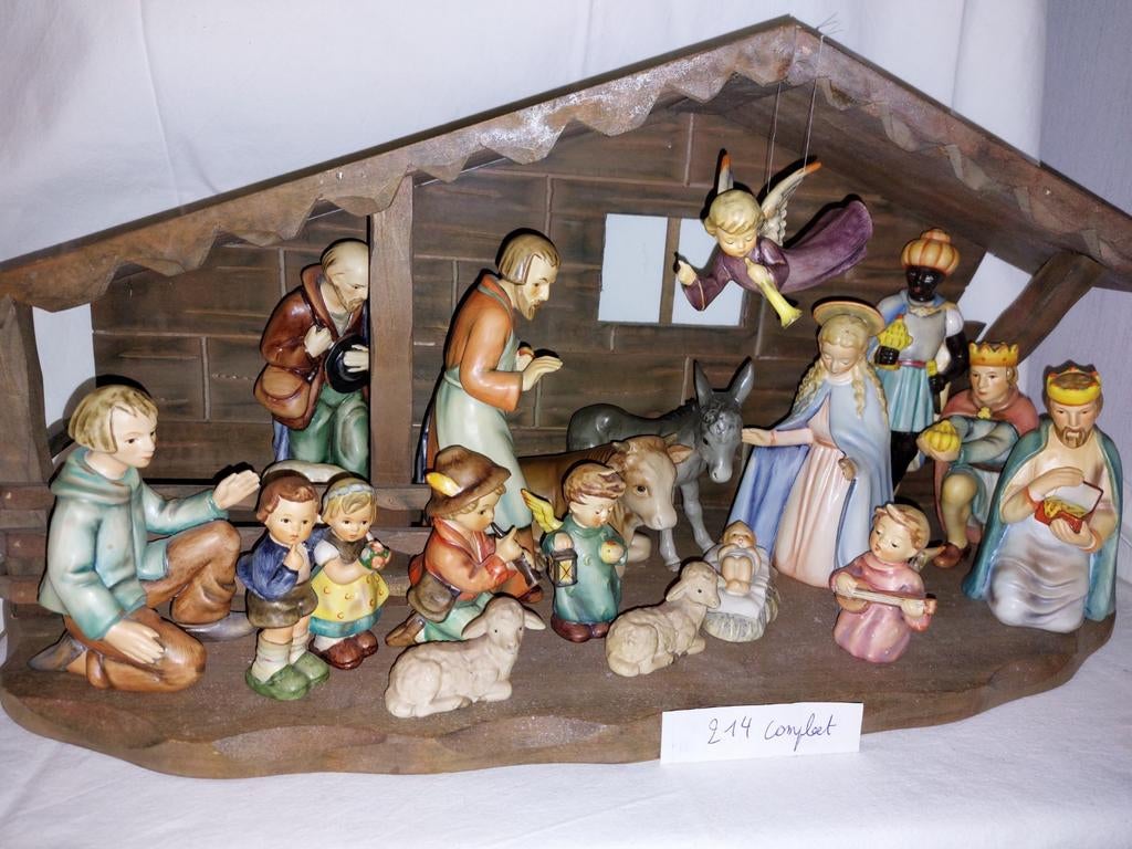 Goebel hummel 214 kerstgroep met bijhorende kerststal, Ophalen
