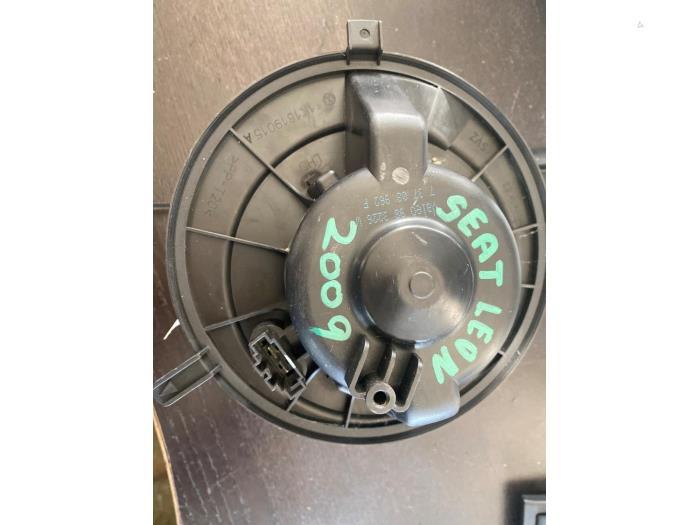 Moteur de ventilation chauffage d'un Seat Leon, Enlèvement ou Envoi, 3 mois de garantie, Utilisé, Seat
