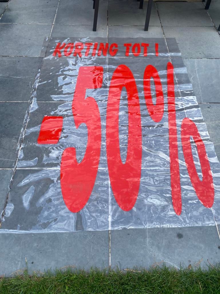 2 Reclame banners opschrift 50%, Ophalen, Gebruikt