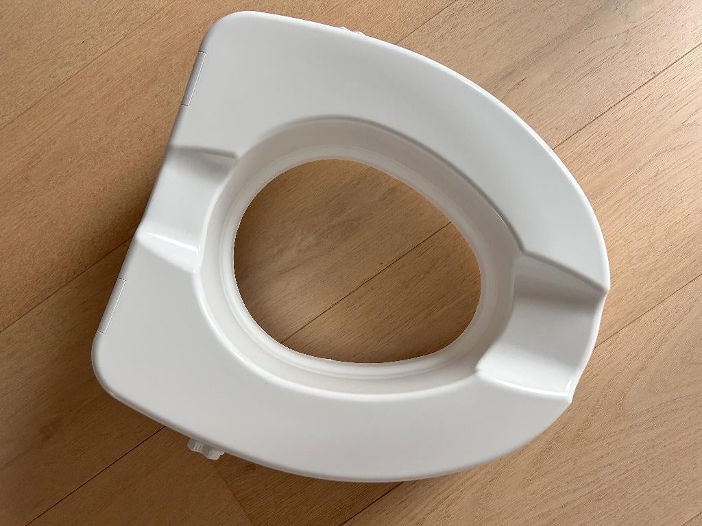 wc bril verhoogd, Ophalen, Zo goed als nieuw