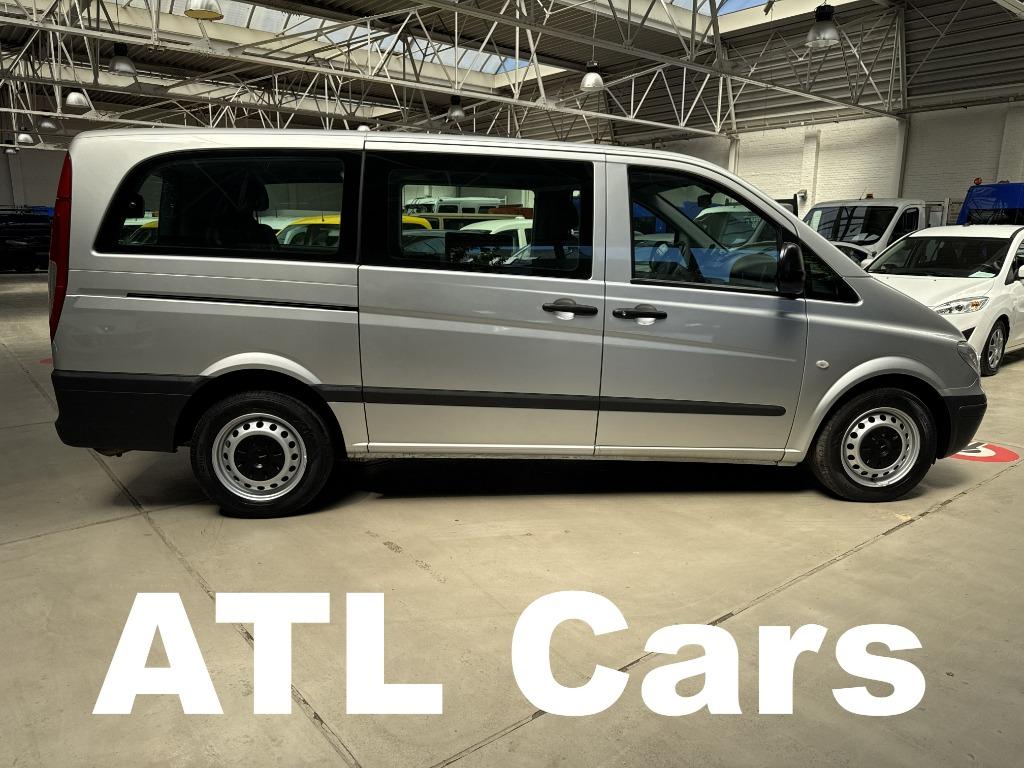 Mercedes-Benz Vito 2.2DIESEL | 8+1 MINIBUS |1e EIGENAAR | 1J, 4 deurs, Stof, Zwart, 4 cilinders