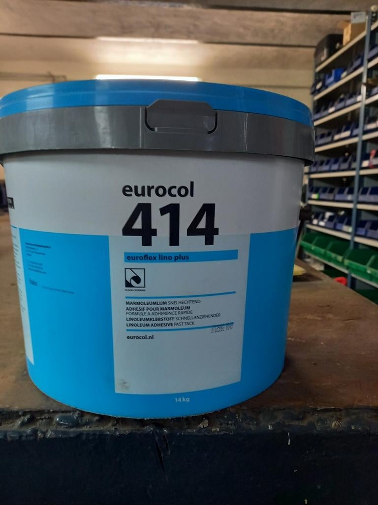 Lijm, Bricolage & Construction, Enlèvement