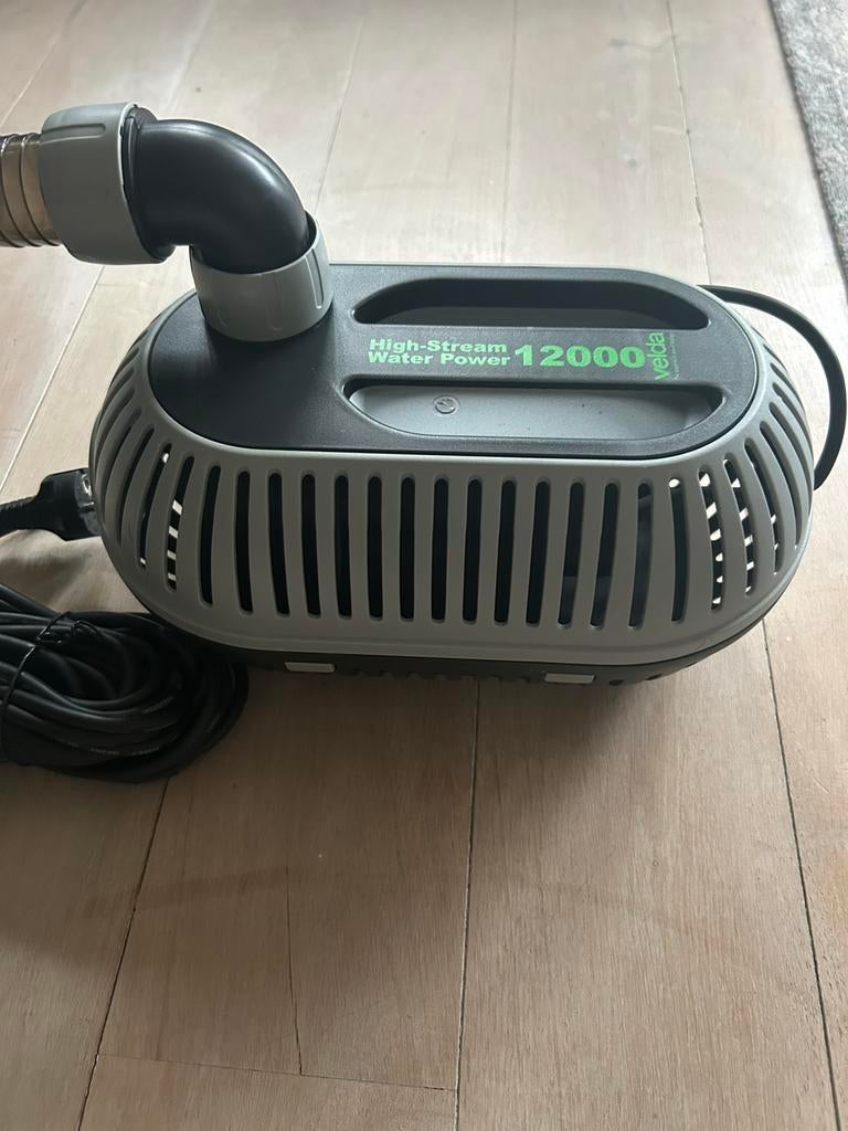 Te koop velda high stream waterpower 12000 nieuwe pomp, Tuin en Terras, Ophalen of Verzenden, Zo goed als nieuw, Vijverpomp