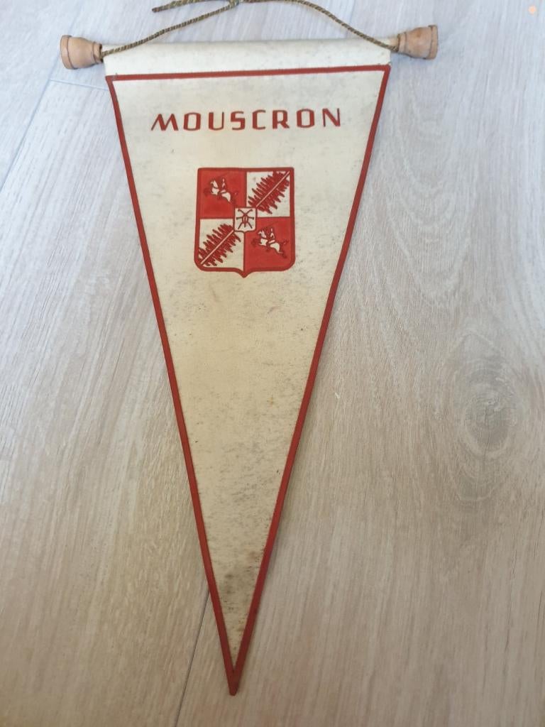Wimpel Excelsior Moeskroen, Verzamelen, Ophalen of Verzenden