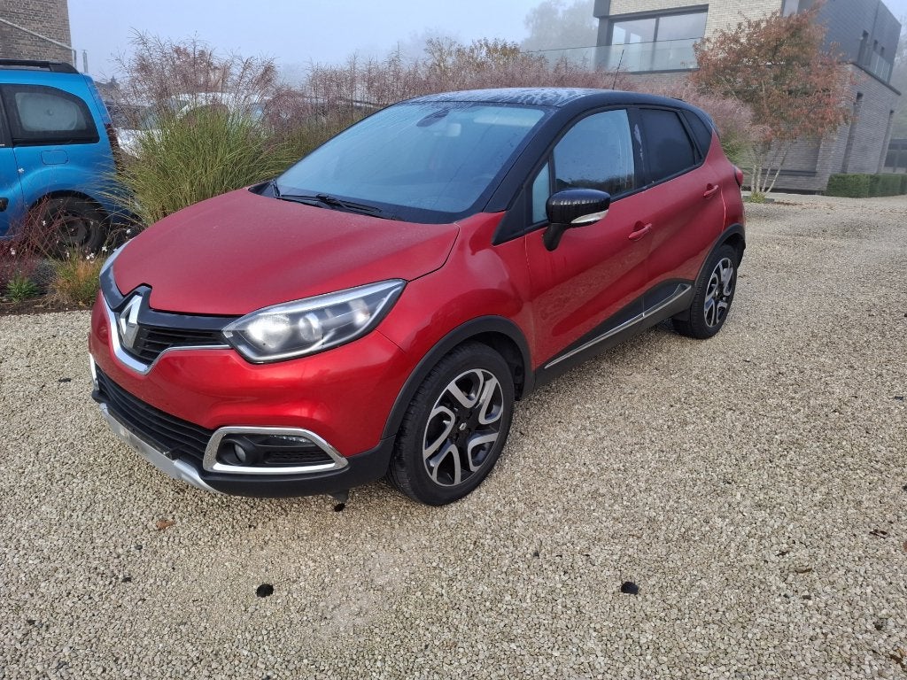 Renault captur essence 0.9 tce  helly Hansen, Autos, Achat, 898 cm³, Entreprise, Noir