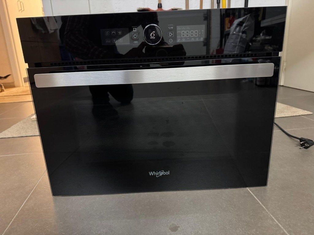 Four combiné micro-ondes à air chaud - Whirlpool, Whirlpool, Encastré, Comme neuf, Enlèvement