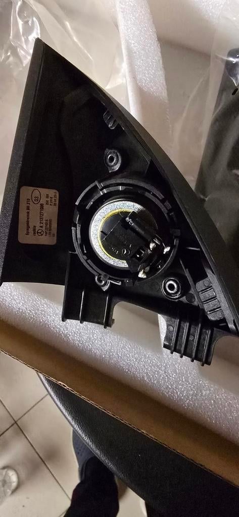 Originele Mercedes w213 luidspreker, Ophalen