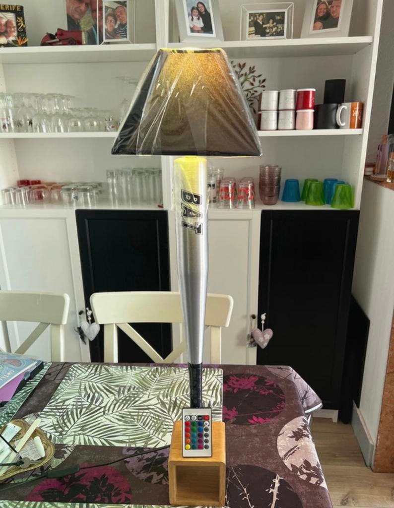 Lampe bat de baseball, Ophalen of Verzenden, Zo goed als nieuw
