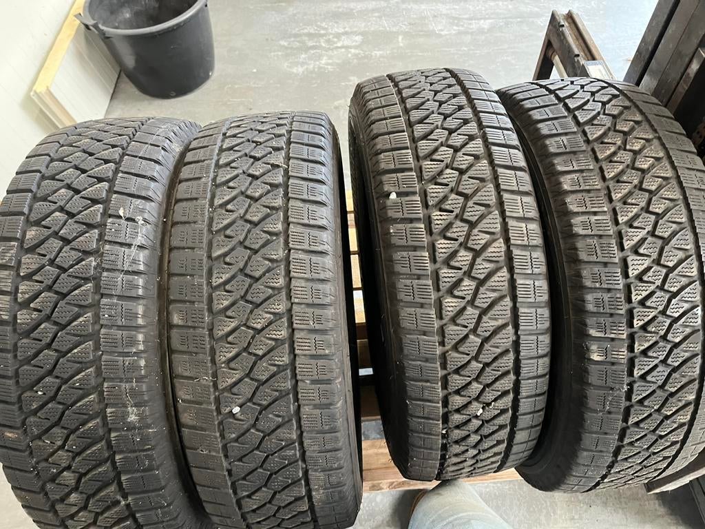Bridgestone 225/65 R16, Ophalen
