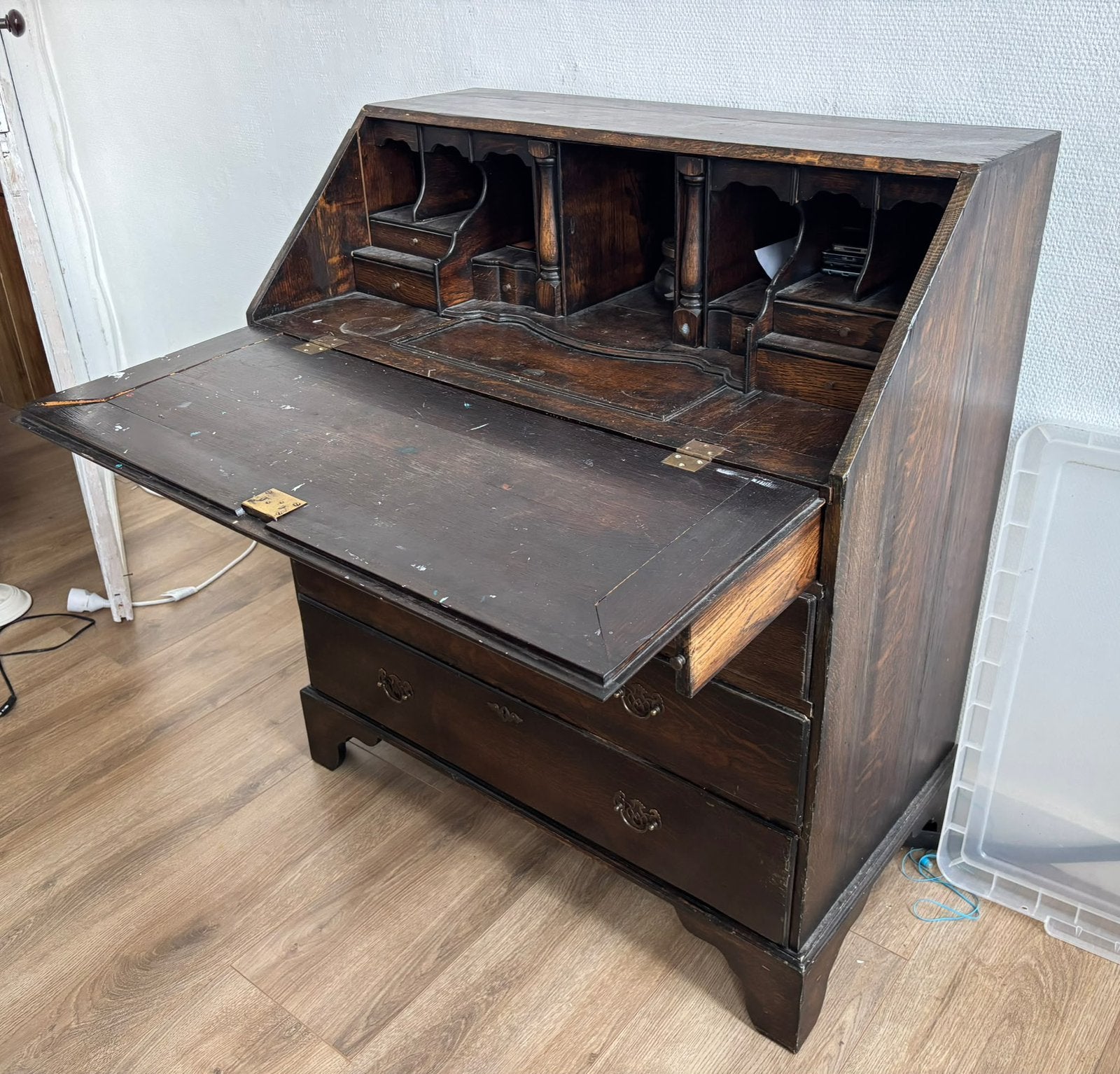 Antiek schrijfbureautje, Ophalen, Gebruikt