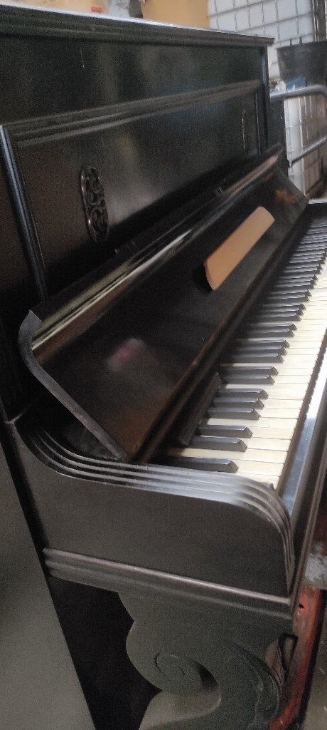 Zwarte acoustische PIANO  -  GRATIS af te halen, Ophalen, Gebruikt, Zwart, Piano