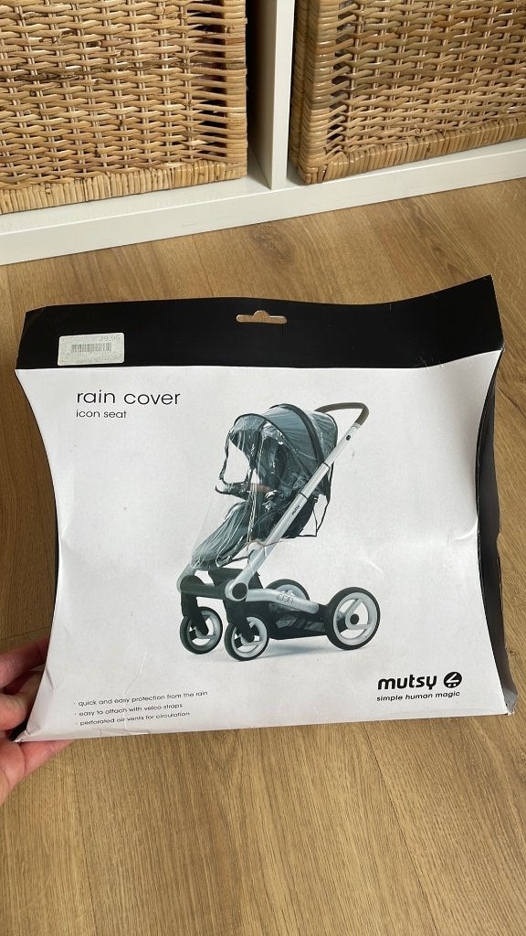 Regenhoes - mutsy icon - balance indigo, Kinderen en Baby's, Buggy's, Zo goed als nieuw, Overige merken, Regenhoes, Ophalen