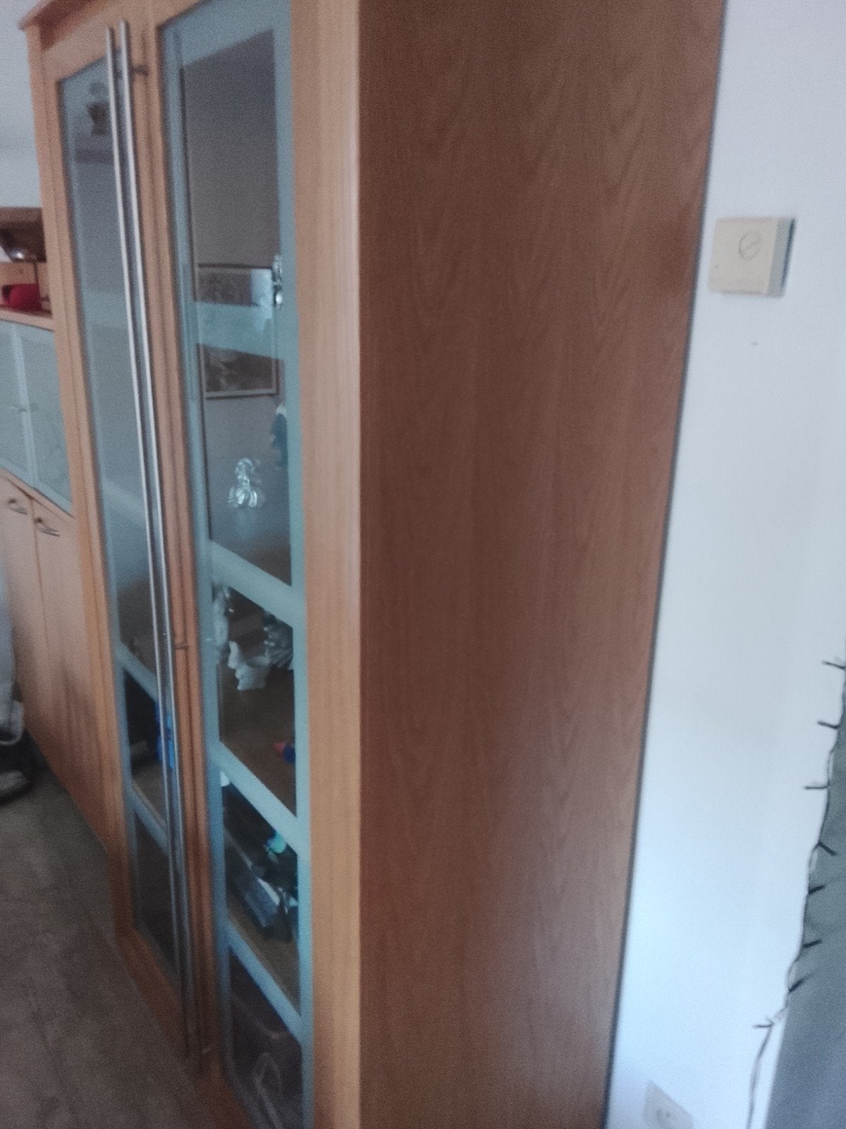 Vitrine kast, Ophalen, Met deur(en), Glas, Mooi