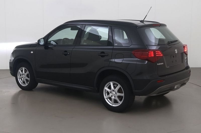 Suzuki Vitara turbo boosterjet 48V hybrid GL 129, Auto's, Gebruikt, 4 cilinders, Overige bekleding, https://public.car-pass.be/vhr/e4093263-6b2d-4eaf-8e28-ae71e4359616