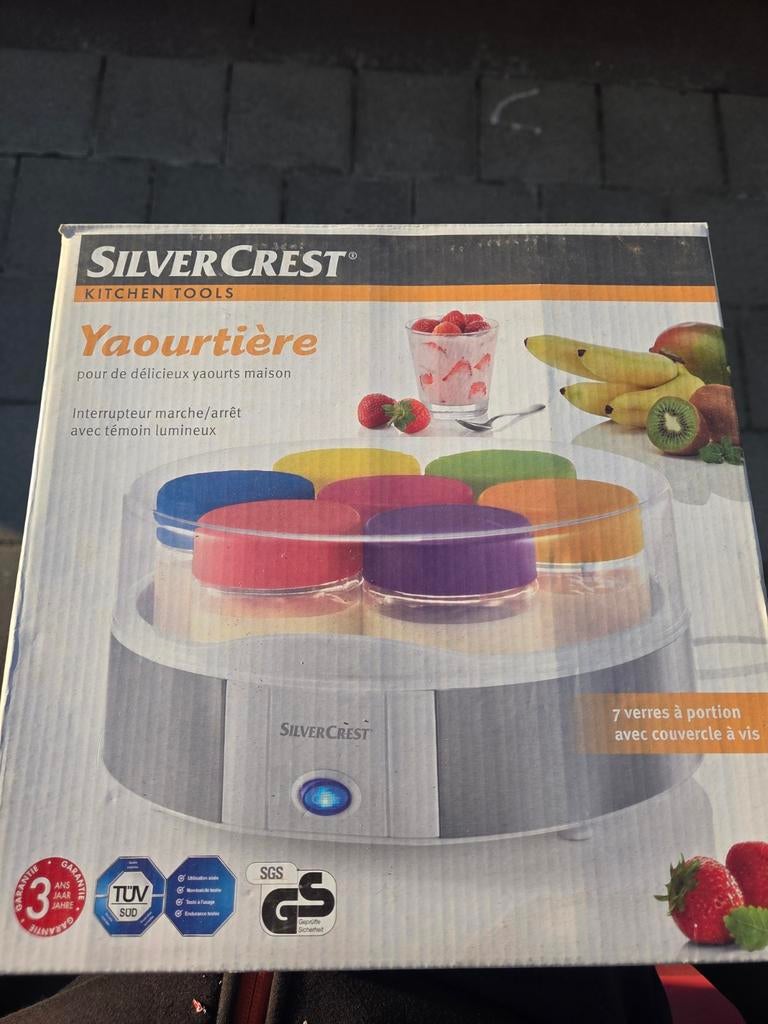 SilverCrest yoghurtmaker – met 7 potjes – in doos – goede st, Elektronische apparatuur, Keukenmixers, Ophalen