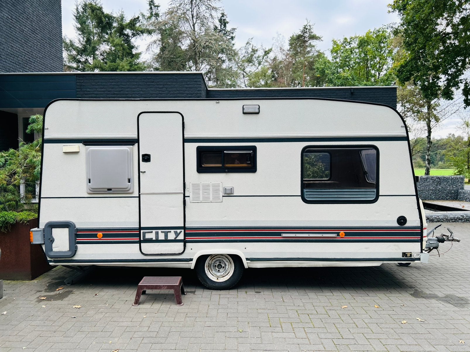 Burstner city caravan / super netjes, Particulier, Kachel, Bürstner