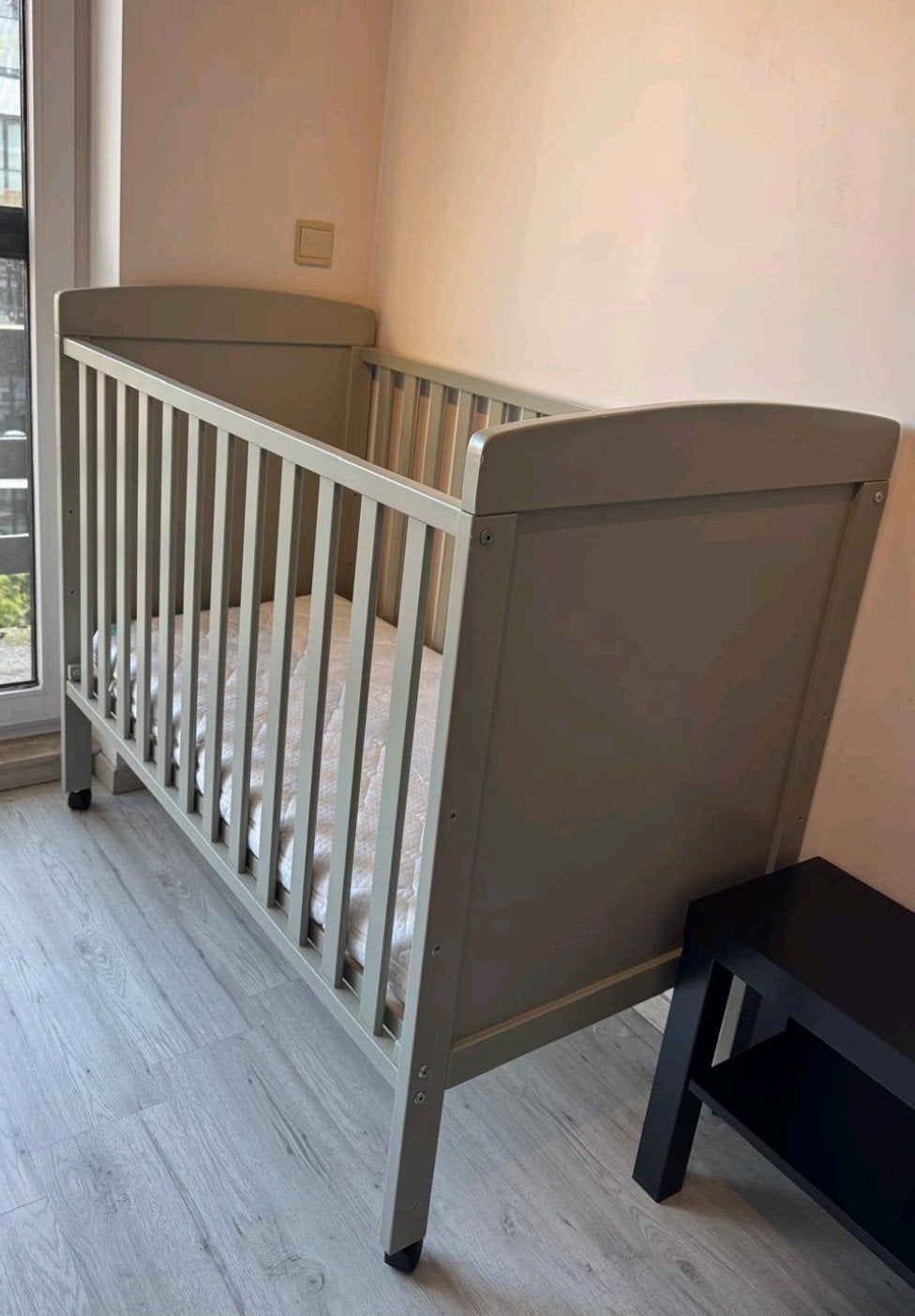 lit bébé avec matelas, Enlèvement, Lit