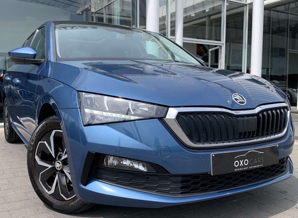 Skoda Scala 1.0TSI STYLE 115CV / VIRTUAL COCKPIT/ TOIT PANO, Auto's, Voorwielaandrijving, Gebruikt, Euro 6, Bedrijf