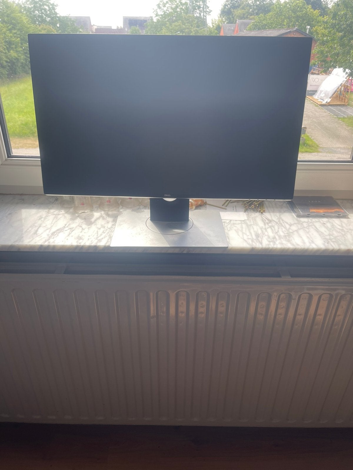 Dell computerscherm, Computers en Software, Monitoren, Ophalen, Zo goed als nieuw