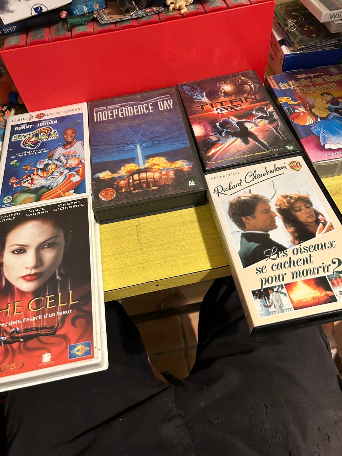 Vhs munt van 1 euro, Ophalen, Zo goed als nieuw, VHS