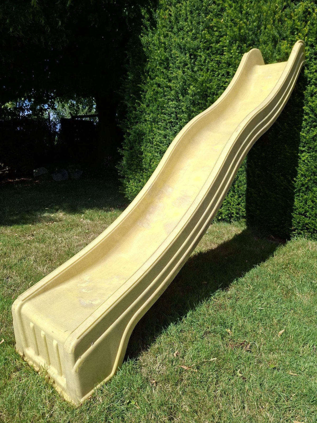 Toboggan pour les jeux des enfants. GRATUIT, Enfants & Bébés, Enlèvement, Toboggan