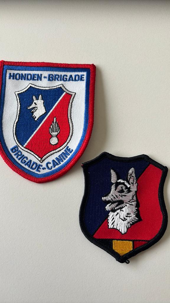 patch politie rijkswacht gendarmerie hondenbrigade, Verzamelen, Militaria | Algemeen, Ophalen of Verzenden, Rijkswacht, Embleem of Badge
