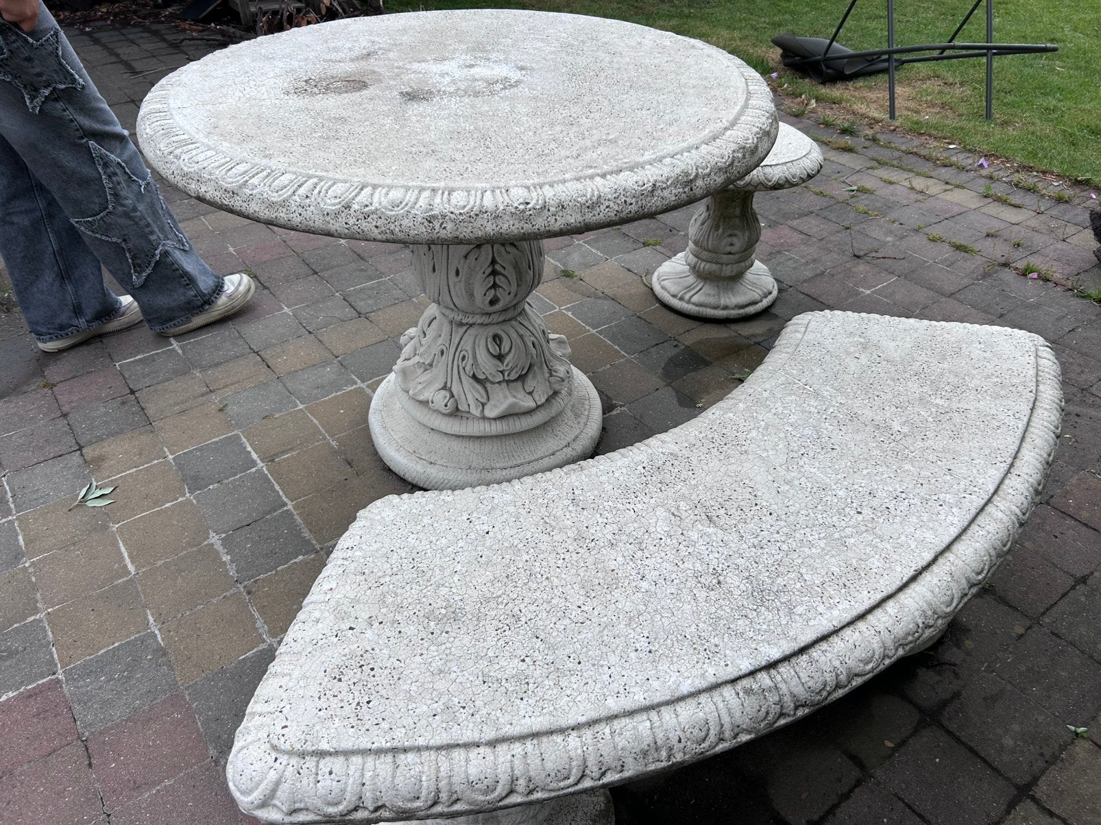 Table décorative en béton, 3 places, Salons de jardin, Enlèvement, Utilisé