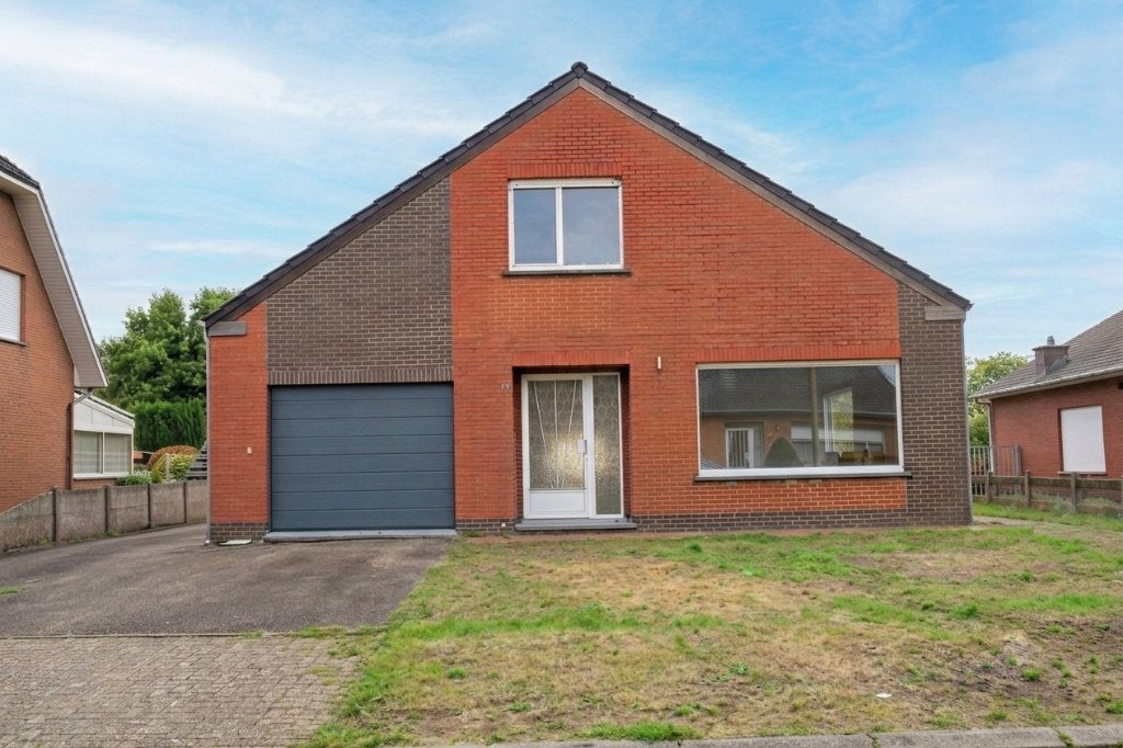 Op te frissen ruime woning met tal van mogelijkheden, Immo, 500 tot 1000 m², Vrijstaande woning, Verkoop zonder makelaar, 259 kWh/m²/jaar