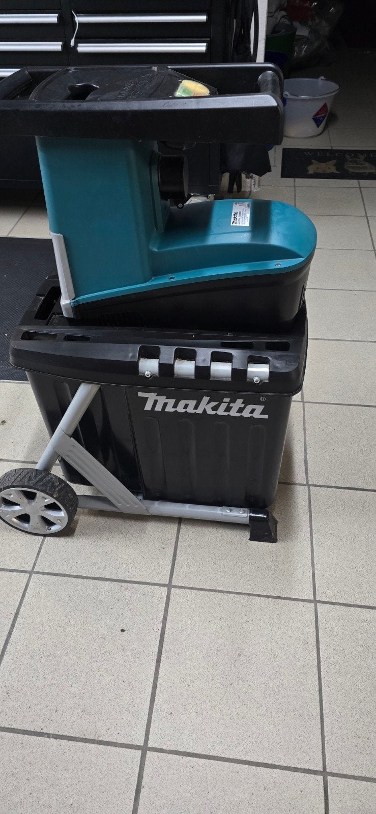 makita hakselaar, Ophalen, Zo goed als nieuw, Makita, Met opvangbak