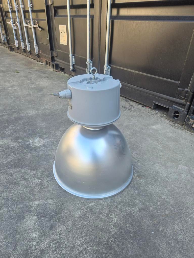 3 vintage magazijnlampen, Huis en Inrichting, Ophalen