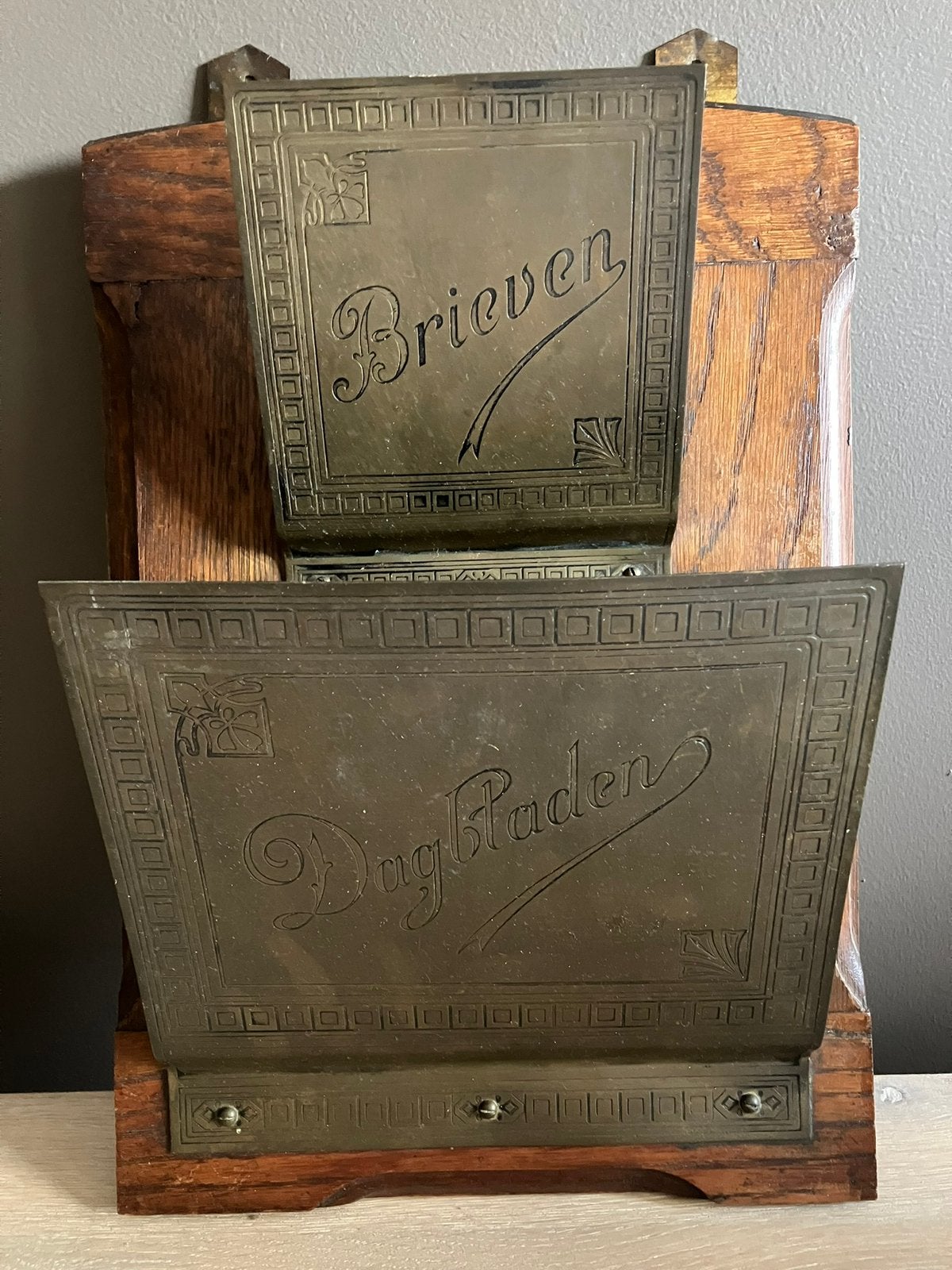 2 art deco/art nouveau krantenhouders, Ophalen, Zo goed als nieuw, Art deco, Hout
