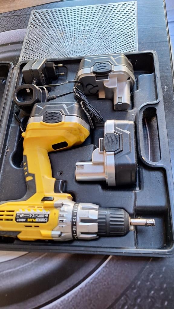 Foreuse sans fil, Bricolage & Construction, Outillage | Foreuses, Vitesse variable, Enlèvement, Utilisé, Foreuse et Perceuse
