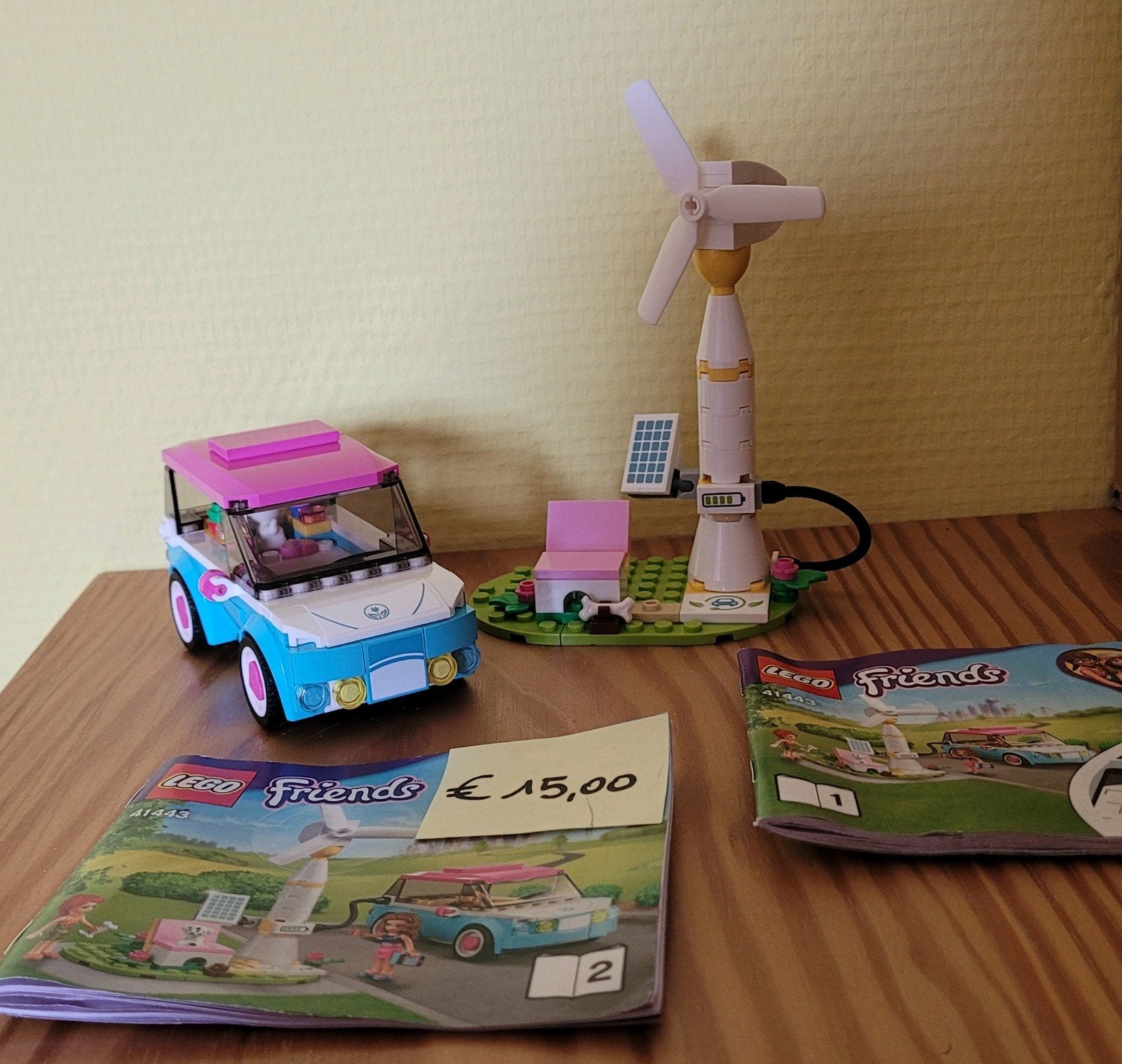 Lego Friendsset 41443: Olivia's elektrische auto, Lego, Ophalen of Verzenden, Zo goed als nieuw, Complete set